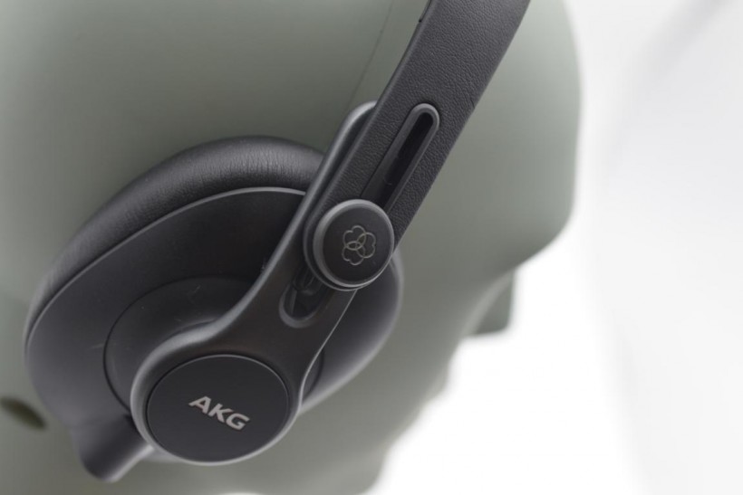 新生代的別樣情懷——AKG K371 頭戴式耳機(jī)開箱評測